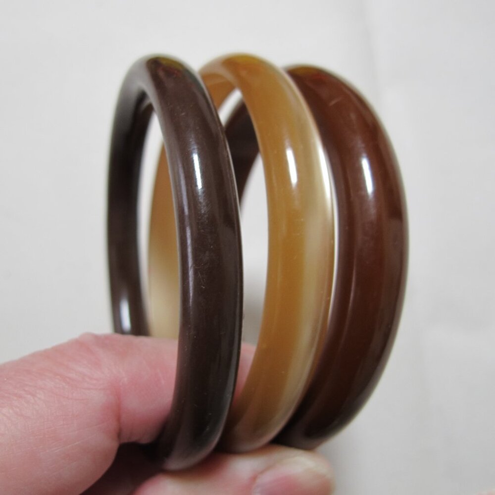 Vintage bangle set – copper, light brown, and dark brown
